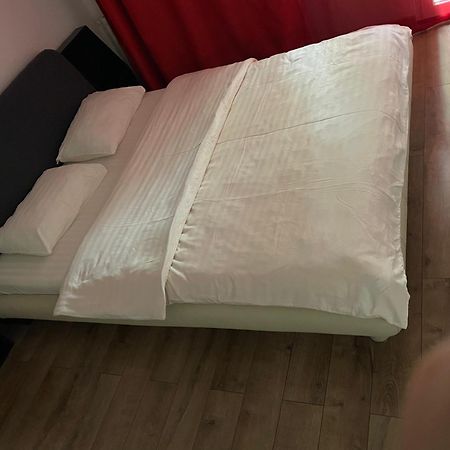 Appartamento Jane House 2 Bucarest Esterno foto
